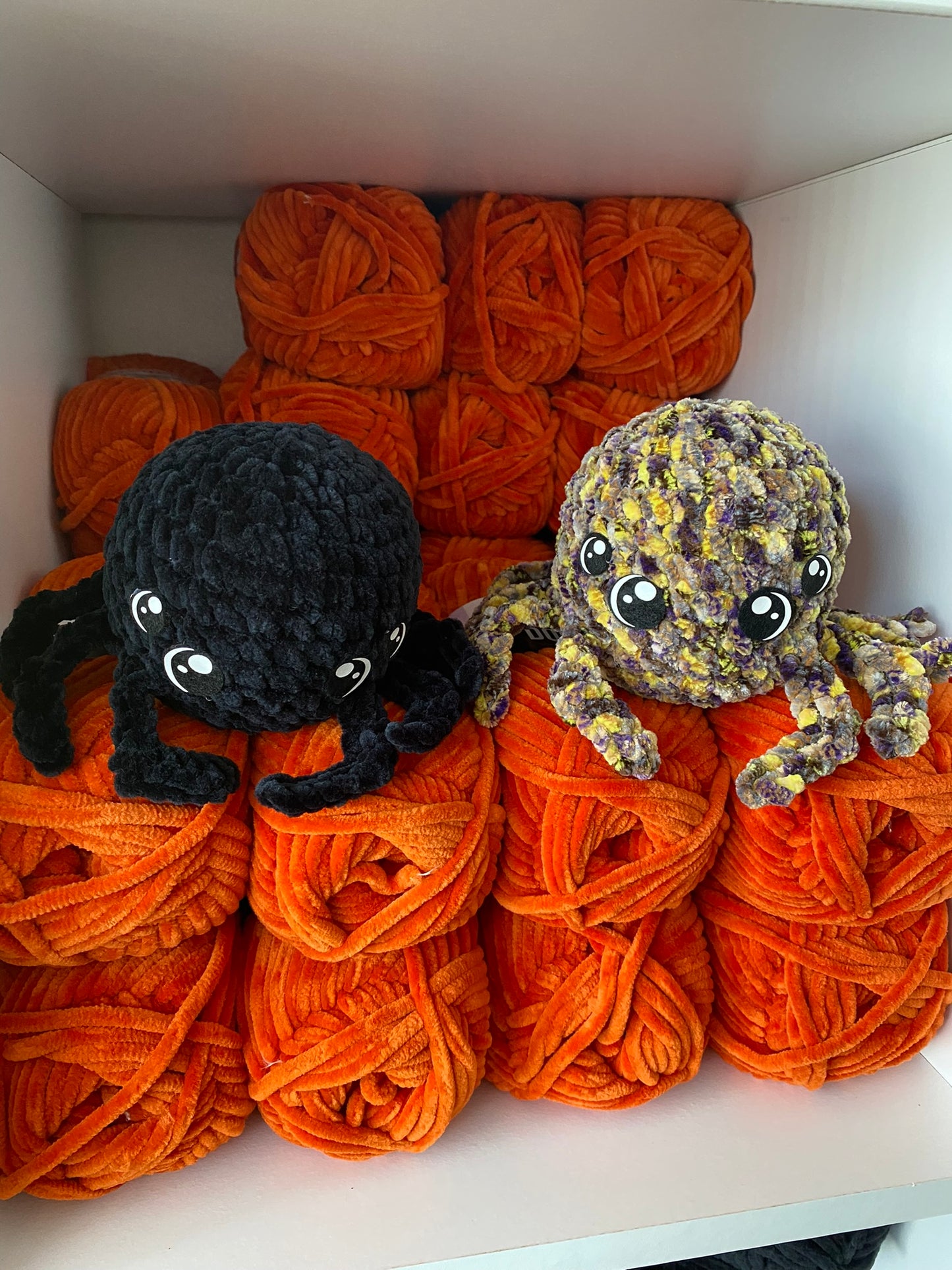 CROCHET PATTERN: No-Sew Spider